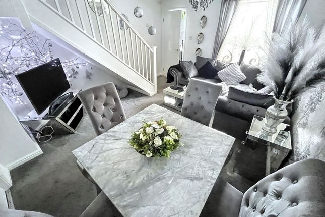 24, John Street, Saltburn-by-the-Sea photo 3