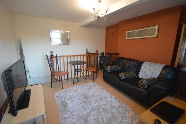 Thumbnail Flat to rent in Prospect Place, Swindon, Wiltshire