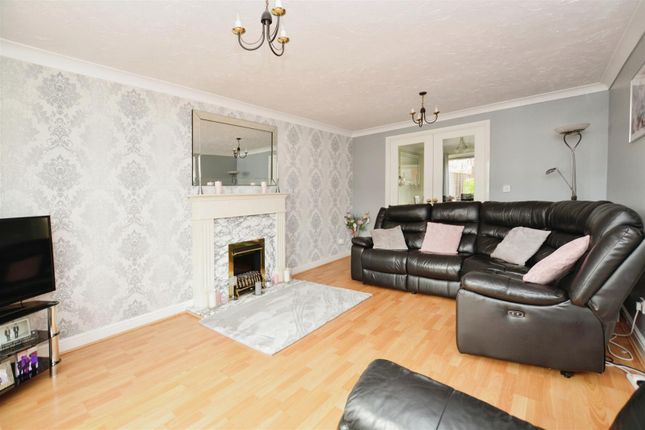 Detached house for sale in Fieldfare Close, Bottesford, Scunthorpe