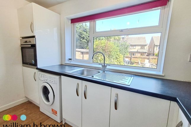 140, Marlborough Gardens, UPMINSTER photo 5