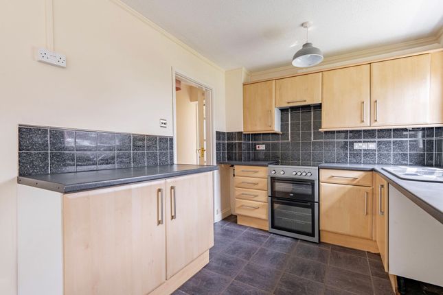 12 Bullemer Close, Norwich photo 3