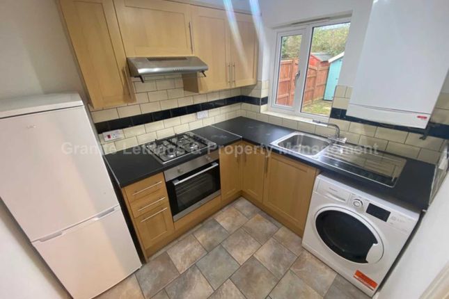 Mews house to rent in Turnbury Road, Sharston, Manchester
