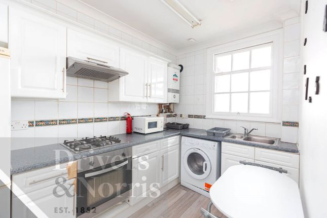 Thumbnail Flat to rent in Parkhurst Court, Warlters Road, London