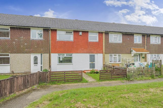 Thumbnail Terraced house for sale in Newenden Close, Ashford