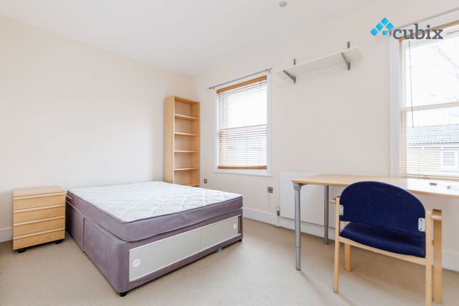 Town house to rent in Marcia Road, London