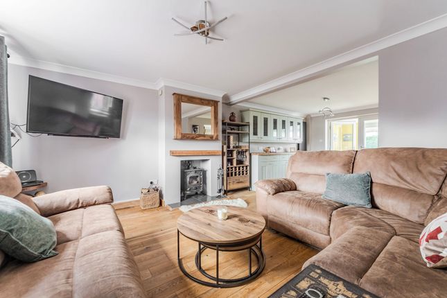 12 William Cowper Close, Dereham photo 3