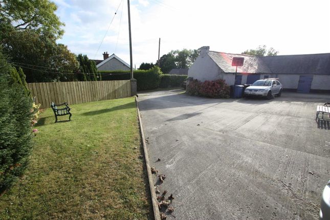 Farmhouse for sale in 68 Ravara Road, Ballygowan, Saintfield