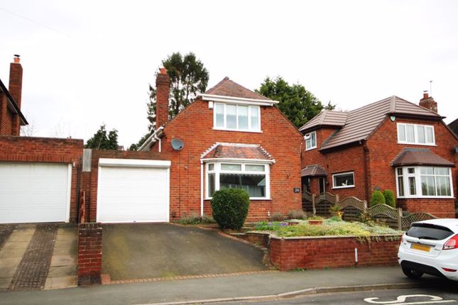 Thumbnail Detached house for sale in Wentworth Road, Wollaston, Stourbridge