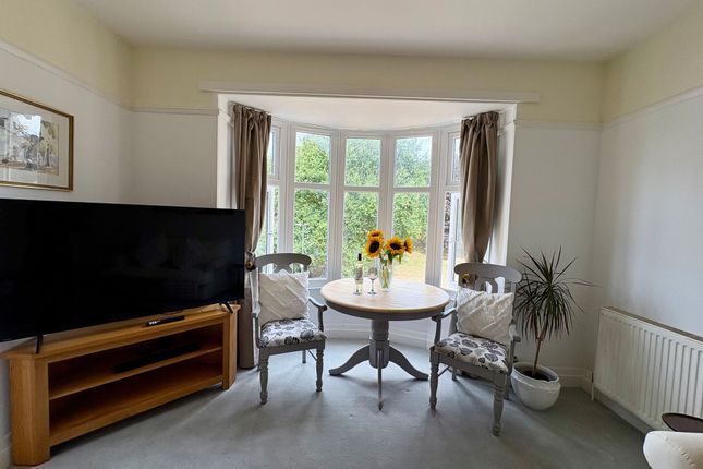 5 & 5A Torwood Gardens Road, Torquay photo 4
