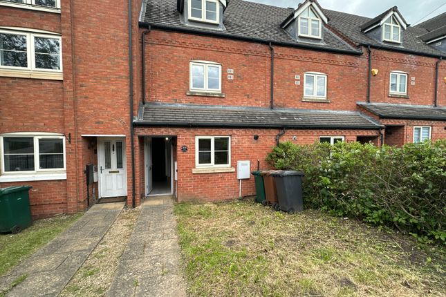Thumbnail Town house for sale in High Street, Swadlincote