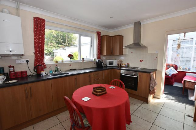 Whispering Pines, 9, Bellevue, Redruth photo 4