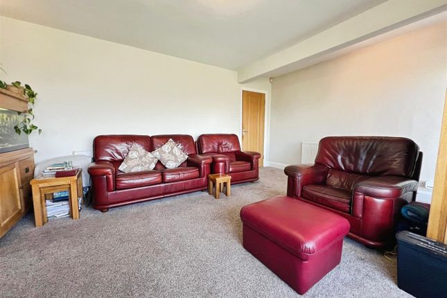 200, Gaisby Lane, Shipley photo 4