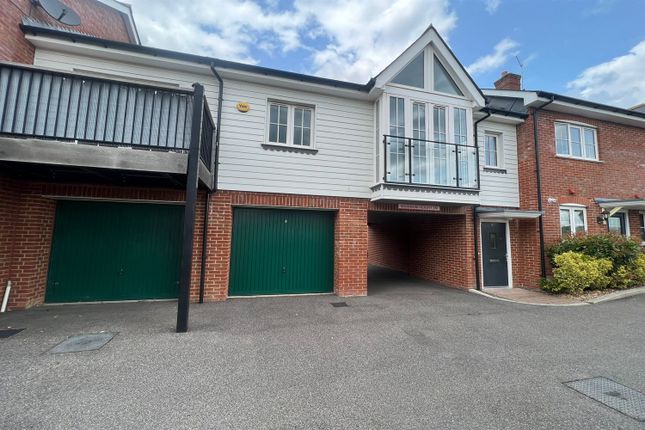 Thumbnail Flat to rent in Cook Way, Broadbridge Heath, Horsham, West Sussex, 3