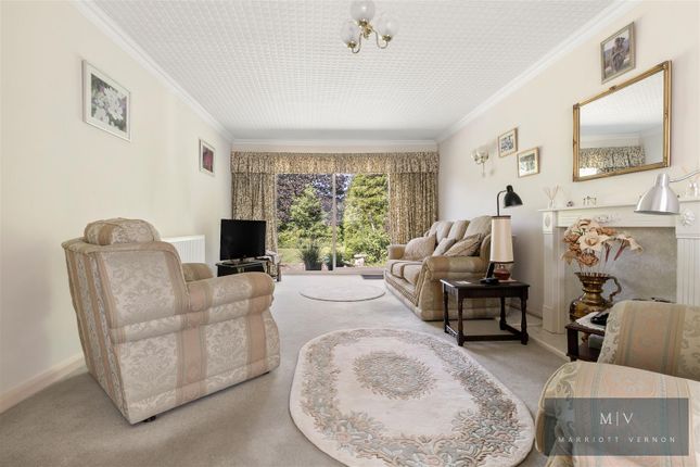 25A, Devonshire Way, Croydon photo 3