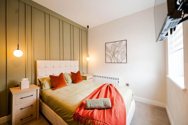 Thebay_Room10__-2.Jpg
