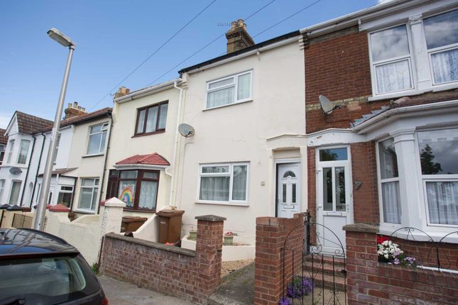 Thumbnail Terraced house to rent in Imperial Road, Gillingham
