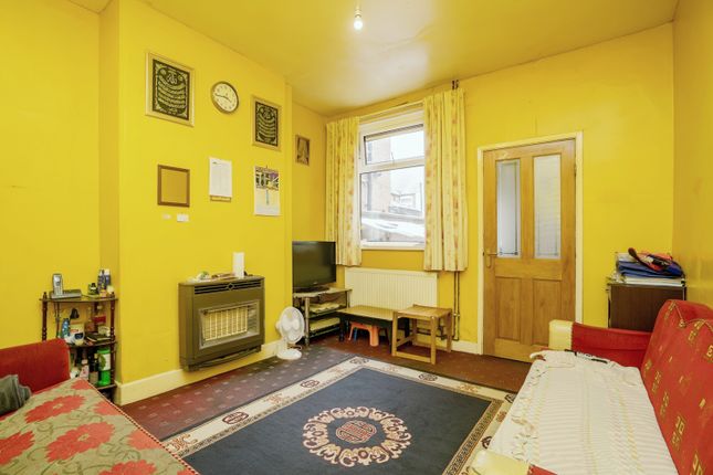 Thumbnail Terraced house for sale in Chandos Street, Leicester
