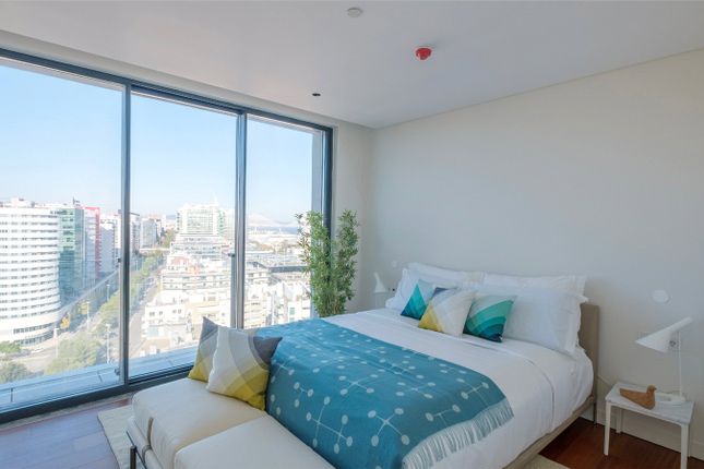 Apartment for sale in 3 Bedroom Penthouse, Martinhal Residences, Parque Das Nações, Lisbon