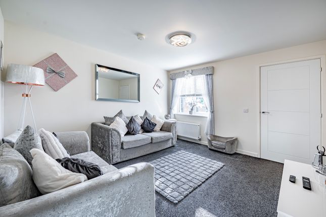 15 Harfield Gardens, Glasgow photo 4