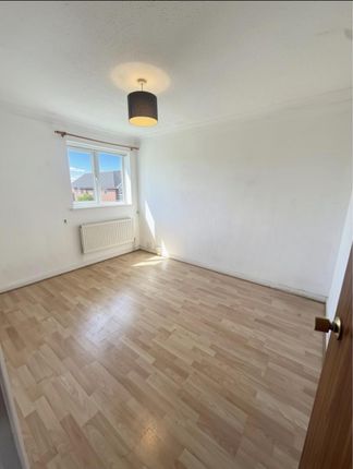 Salisbury Close, St. Ives photo 3