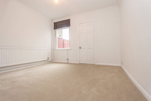 Terraced house to rent in Chester Road, Watford, Hertfordshire