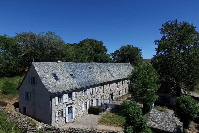Thumbnail 12 bed property for sale in Midi-Pyr&eacute;n&eacute;es, Aveyron, Laguiole