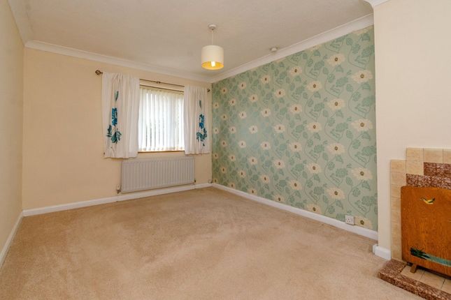 Semi-detached house for sale in Queen Elizabeth Avenue, Walsall, West Midlands