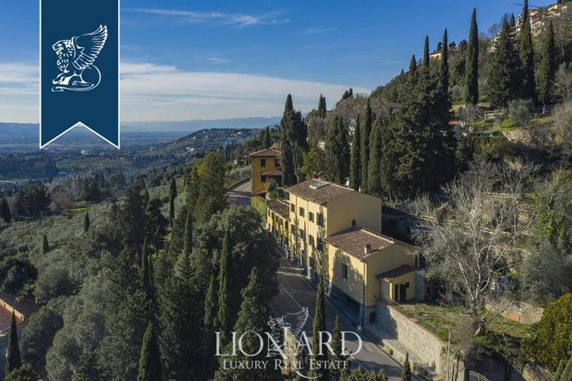Villa for sale in Fiesole, Firenze, Toscana