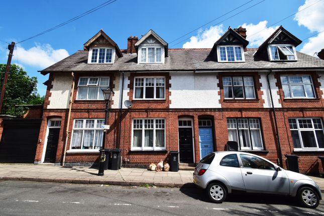 Tennyson Street, Off London Road, Leicester, Leicestershire, Le2 1Hs