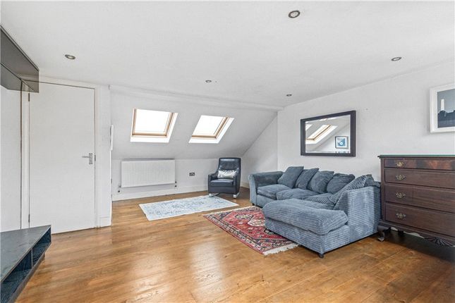 59, Thorparch Road, London photo 2