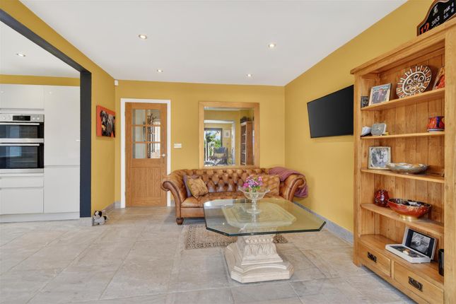 6, The Gowans, York photo 4