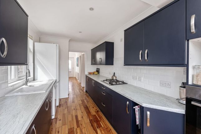 Holmes Avenue, Hove photo 2
