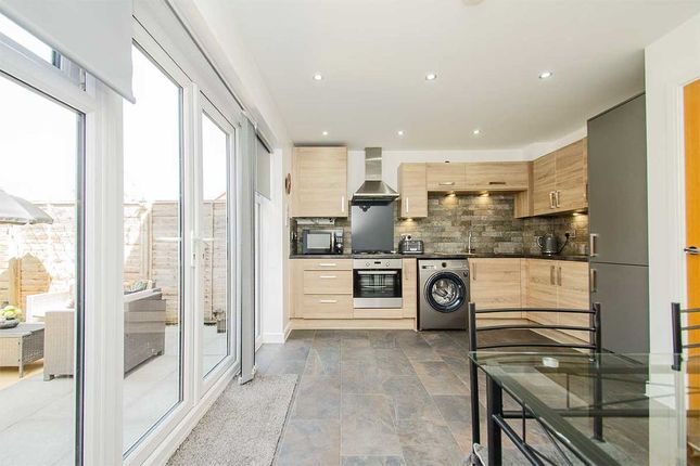 9, Violet Walk, Lichfield photo 4