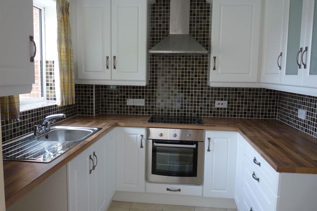34, Badgers Way, Sturminster Newton photo 4