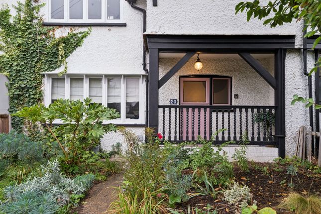 20 Vernon Road, Bushey photo 4