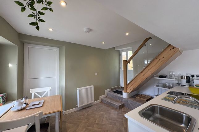 8 Abbotts Hill, Braunton Devon, Devon photo 4