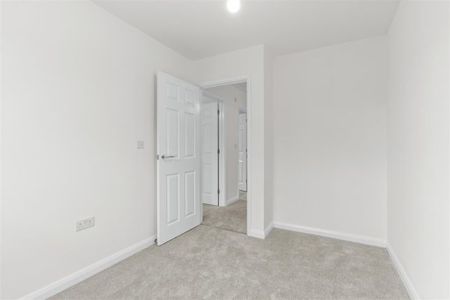 Davidson Road, Dartford photo 5