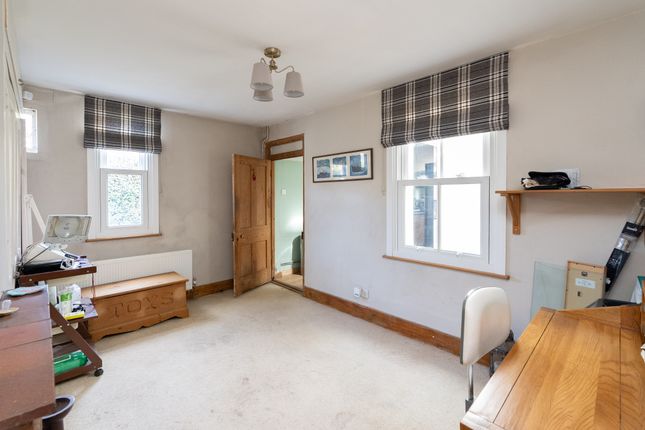 63A, The Street, Dorking photo 4