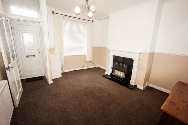 8, Robinson Street, Bolton photo 4