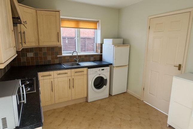 87, Rockingham Road, Corby photo 3