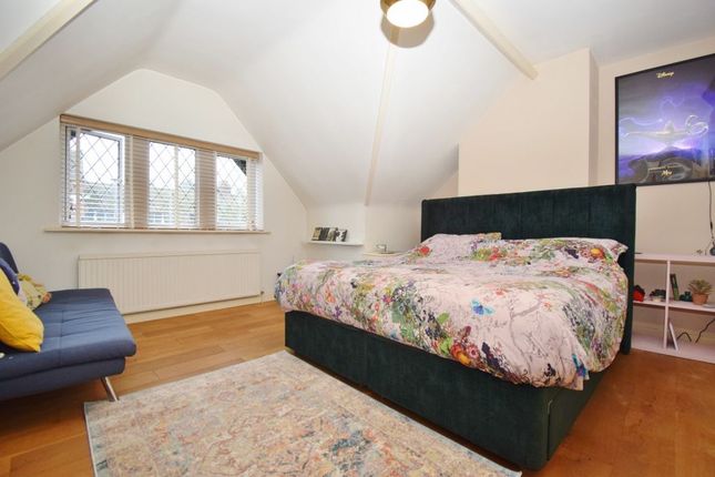26a, Bridge Street, Pinner photo 3