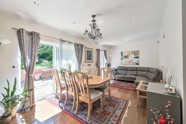 Kingsmead, High Barnet photo 4