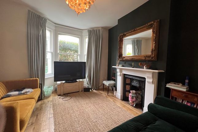 Thumbnail Property to rent in Ferndale Road, London