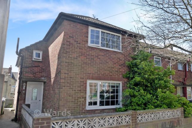 21, Warren Road, Folkestone photo 2