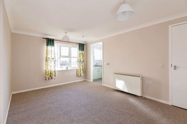 Flat for sale in Millfield Park (The Court), Huntingdon