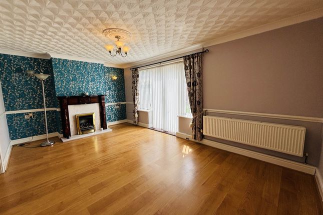 8, Fairthorn Walk, Liverpool photo 4