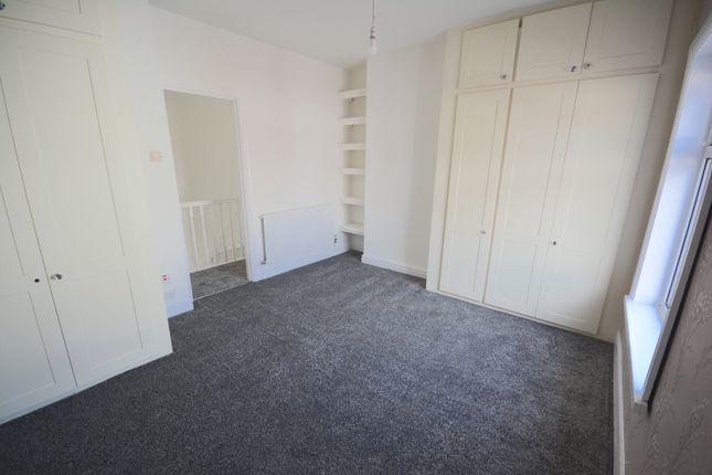 12 Scott Street, Radcliffe, Manchester photo 5