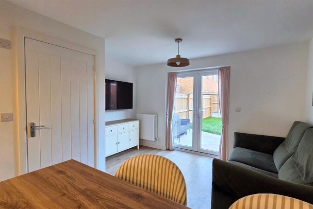 18, Wiltshire Drive, Bradwell photo 2