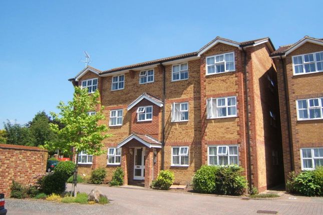 Thumbnail Flat to rent in Trinity Court, Rushams Road, Horsham, West Sussex