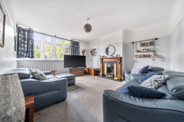 78, Riefield Road, Eltham photo 4